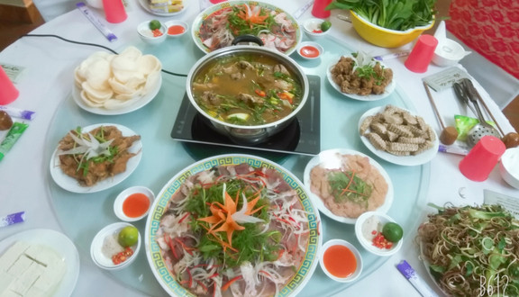 Nhà Hàng Suối Lân