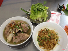 hủ tiếu xí quách