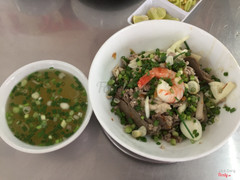 Hủ tiếu nam vang
