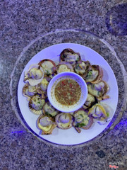 Đồ ăn ở đây rất tươi ngon