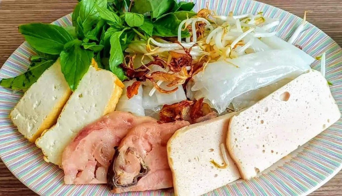 Bánh Ướt 211 - Bánh Ướt & Bánh Cuốn - 211A Hoàng Hoa Thám