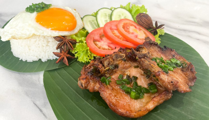 Repas - Bán Cơm Gà & Sườn Nướng - 1D Hàm Nghi