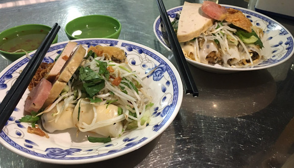 Thùy Lê - Bánh Cuốn