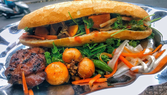 Bánh Mì Mr Gà