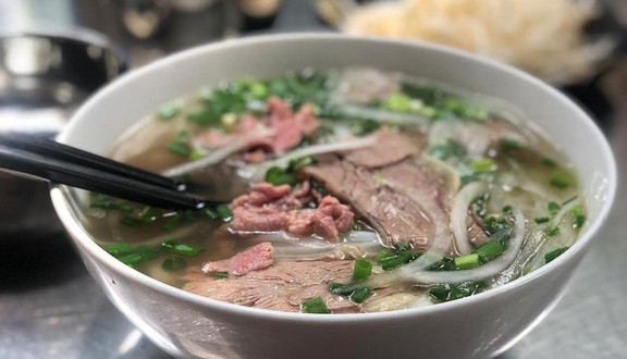 Phở Gia Truyền Nam Định & Cơm Chiên