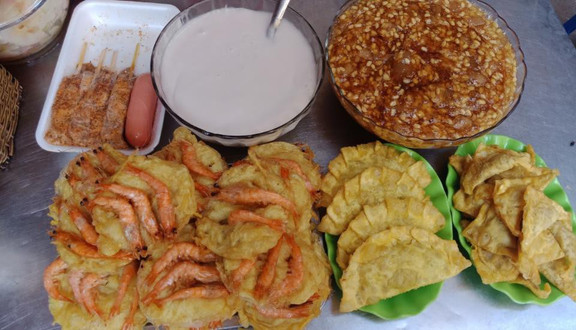 Quý Hằng - Bánh Gối & Chè Sài Gòn