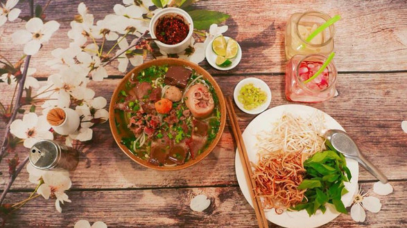 Bún Bò Huế Ngự Uyển - Ngụy Như Kon Tum