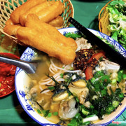 Bún ốc sườn sụn