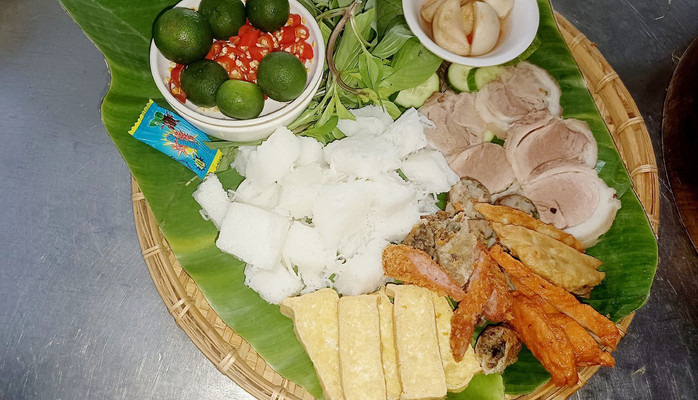 Bún Đậu Mắm Tôm Tri Kỷ - Bún Đậu & Cơm Chiên