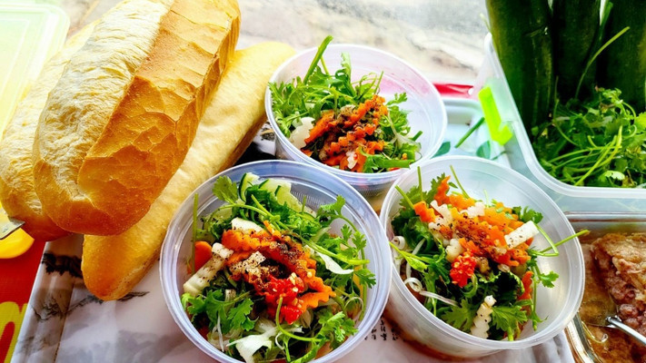 Tiệm Bánh Mì Ăn Là Ghiền - Đường 23 Tháng 10