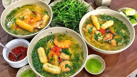 Bánh Canh Cua Cô Tư - Điện Biên Phủ