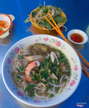 Bún mắm 25 ngàn / tô