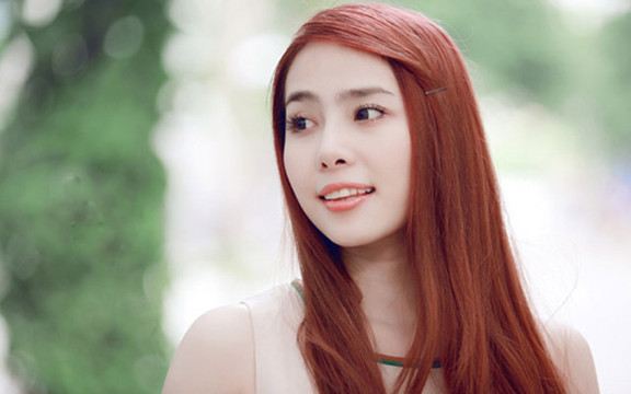 Uốn Tóc Quỳnh Nhi - Trần Quý Hai