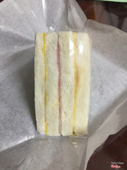 Sanwich Trứng Dăm Bông