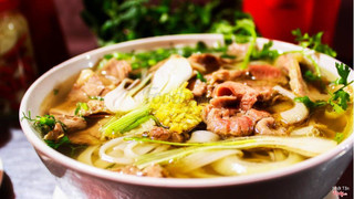 Phở đặc biệt 