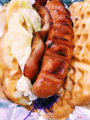 Instagram: hotwaffdog - 0938.02.0934