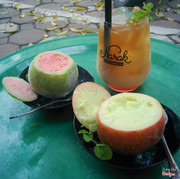 Kem ổi đào và kem táo