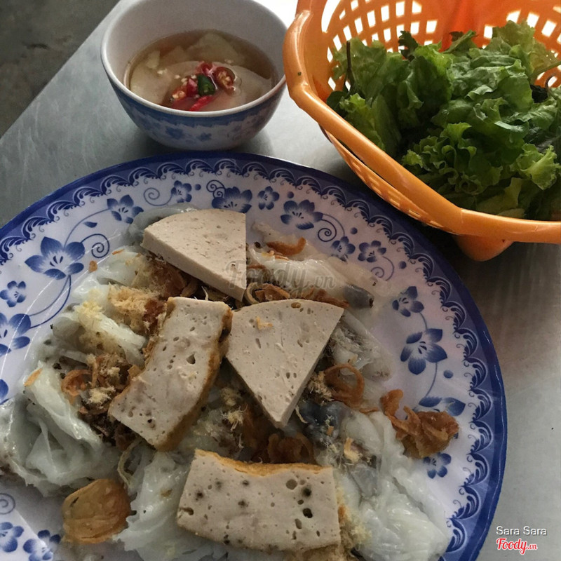 bánh cuốn chả