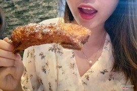 Sườn cây rất to nha