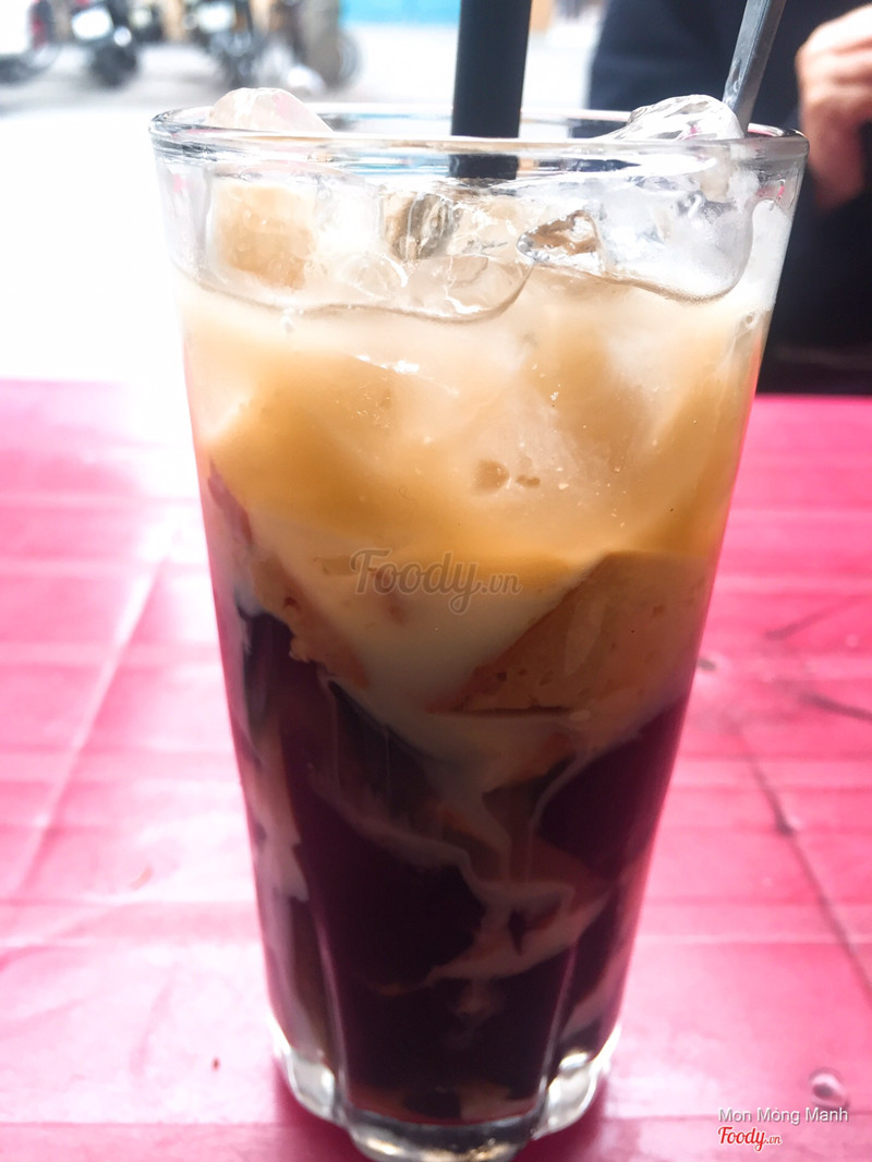 Quy linh cao caramen