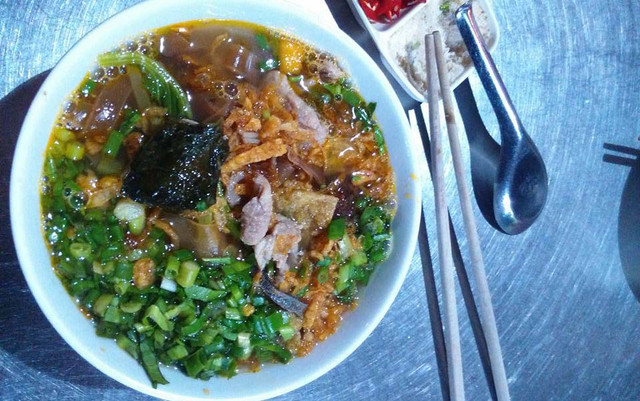 Bánh Đa Cua & Miến Trộn