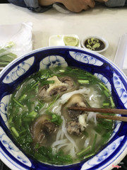 Phở đuôi bò 85k