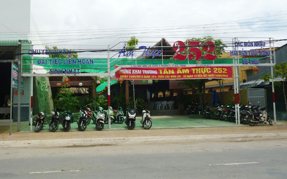 Ẩm Thực 252