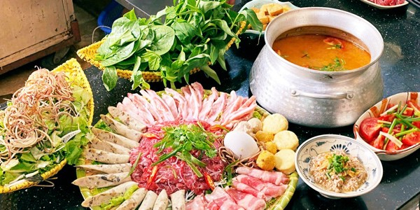 Bún Riêu Cua Tóp Mỡ Phố Cổ & Lẩu Riêu Cua Bếp Hồng