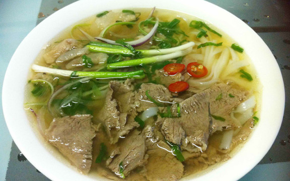 Phở Tứ Hùng