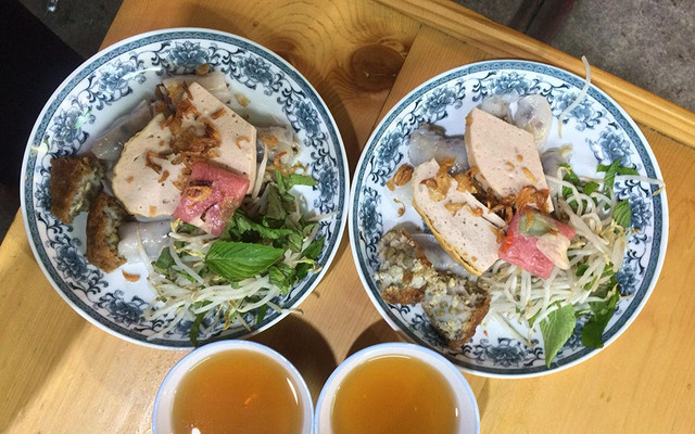 Bánh Cuốn Nóng Thuỳ Linh