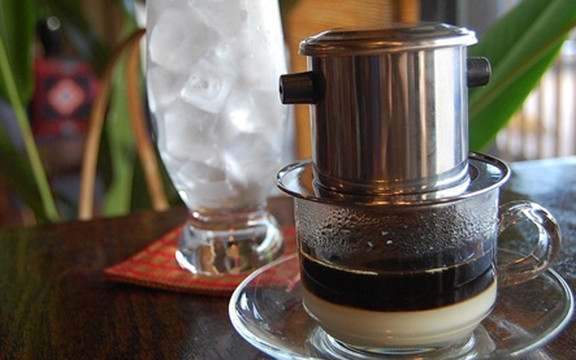 Lặng Coffee