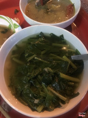 Canh nấu kiểu gì vậy?ngọt như đường,tô canh 59.000 mà ăn ko đc là sao.Nấu ăn cũng phải chú ý chứ