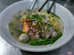 hủ tiếu nam vang