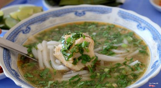 Bánh canh cá lóc
