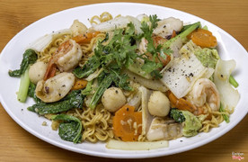 Mì gói xào thập cẩm 30,000