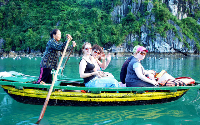 Peace International Travel - Nguyễn Văn Thủ