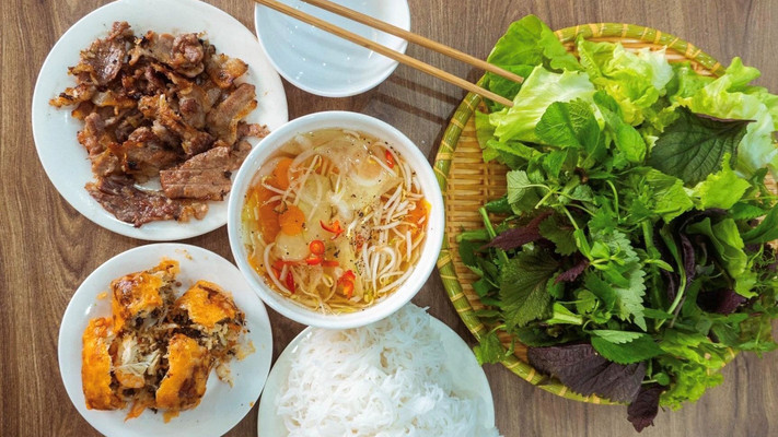 Bún Chả Quạt - Phượng Vũ