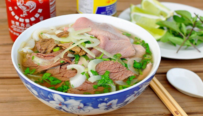 Phở & Bún Bò Tí Chuột - Cống Quỳnh