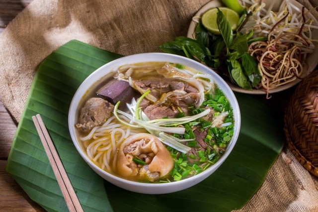 Bún Bò Huế Ngự Bình - Số 42 Thú Y