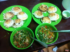 bánh căn đà lạt