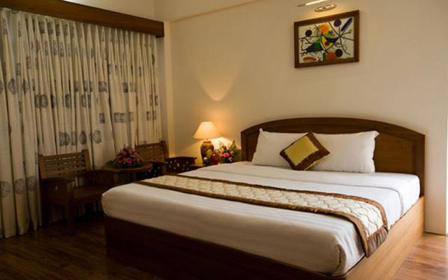 Viễn Đông 2 Hotel