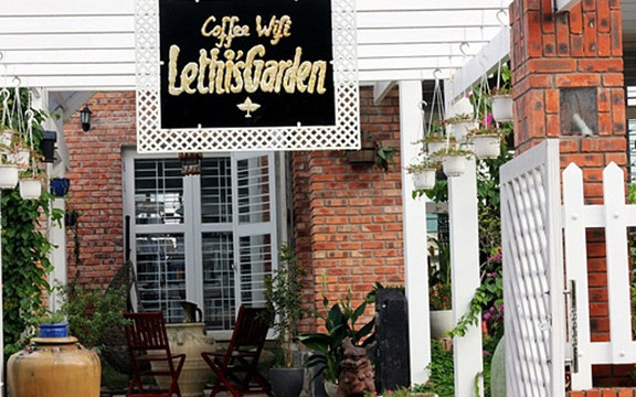 Lethi's Garden Cafe