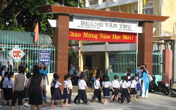 Trường Tiểu Học Hoàng Văn Thụ