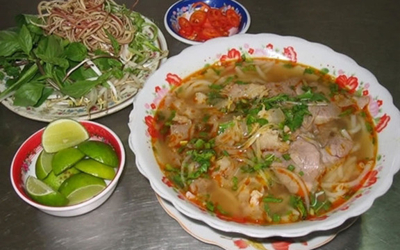 Bún Bò Huế O Chi