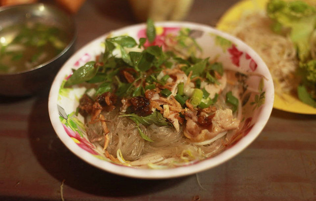 Tư Chung - Phở & Miến