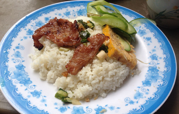 Cơm Quỳnh Linh