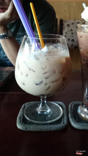 Trà sữa trân châu vs. Cacao sữa kem