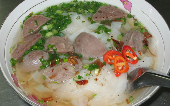 Bá Bửu 2 - Hủ Tiếu & Hoành Thánh