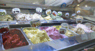 16 greatest flavors only at Puppy & Cesar <3