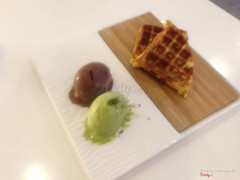 Choco-Matcha with waffle 